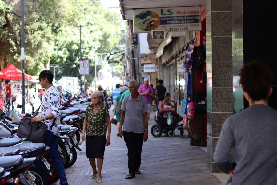 Veja o que abre e fecha neste Dia de Finados (02) em Teresina